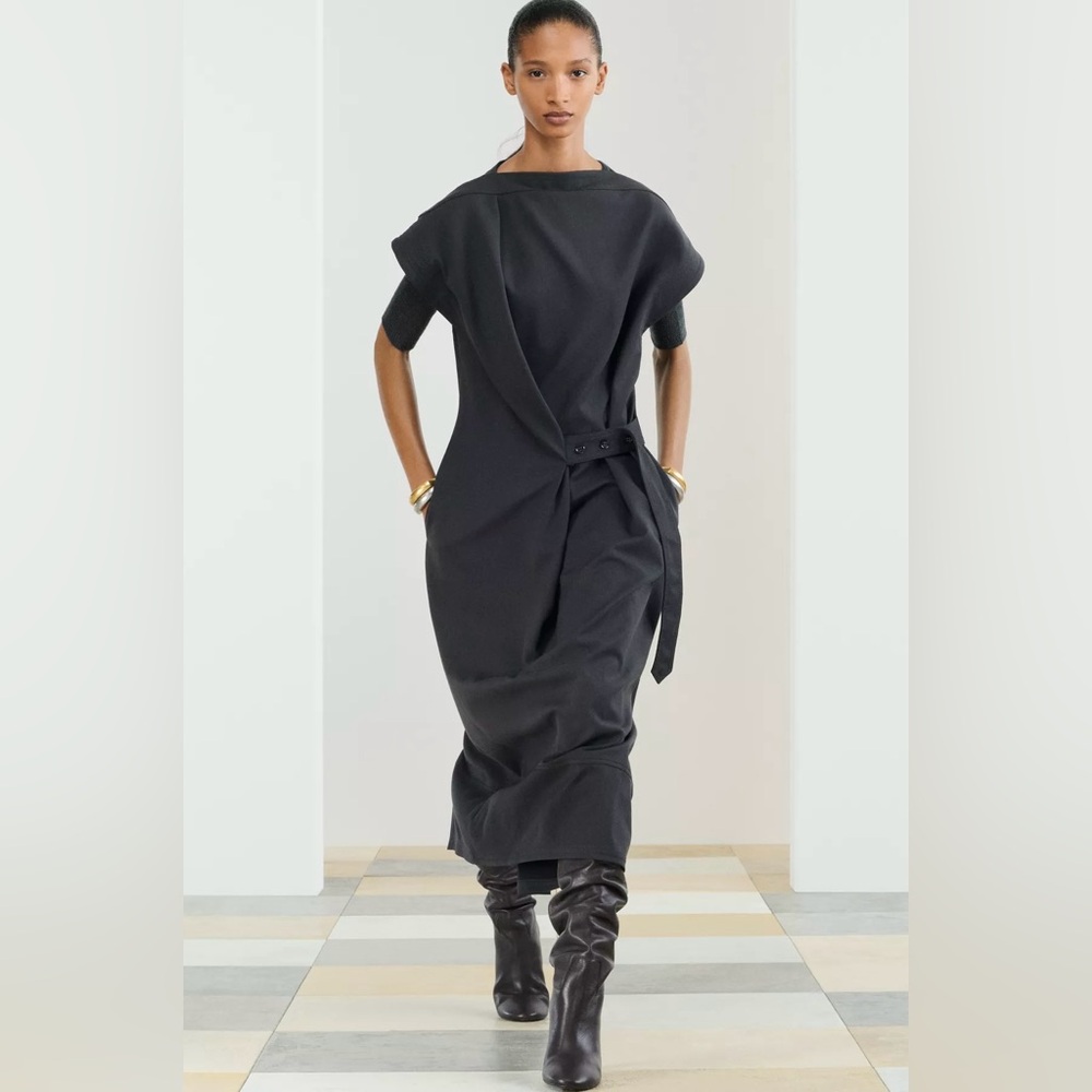 Zara SRPLS  GTHRD MD Dress